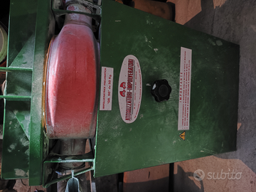 Impolveratrice atomizzatore pneumatico