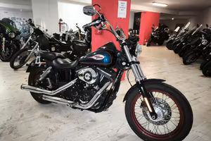 Harley-davidson Dyna Street Bob SPECIAL
