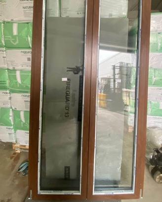 Porta finestra in pvc nuova