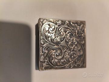 scatolina antica porta trucco in argento 800