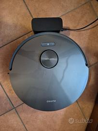 Aspirapolvere Robot Dreame e Liquido per Pulizia