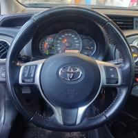Volante TOYOTA YARIS del 2012