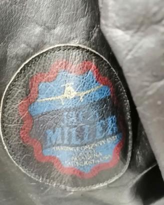 bomber 