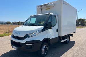 A49 IVECO DAILY 35C15 TRASPORTO CARNI APPESE