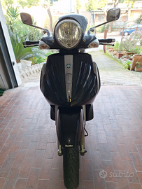 Scooter beverly 300 tourer anno 2010