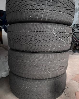 4 Gomme invernali suv hankook 235 50 r19 103V