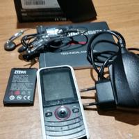 Cellulare videofonino ZTE Momo design MD301