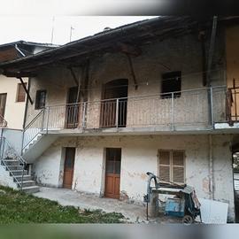 Vignolo rustico centro paese 