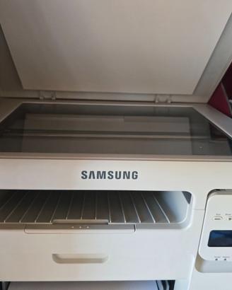 Pc completo con stampante laser e sistema audio