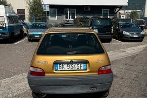 Citroen saxo