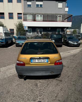 Citroen saxo