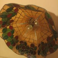 Lampadario in vetro stile Tiffany 