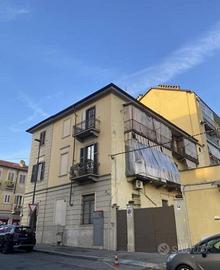 Immobile in asta di 100 m² con 4 locali a Torino