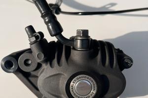 Pinza freno  originale harley davidson