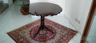 tavolo e 6 sedie in legno massello stile classico 