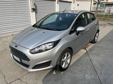 Ford Fiesta 1.5 TDCi 75CV 5 porte Titanium