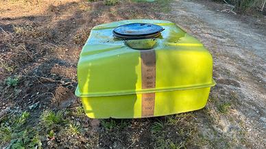 Cisterna Vetroresina 500L con Valvola