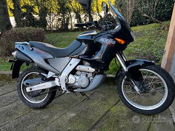 Aprilia Pegaso 650 Cube 1998 – 28.000 km – 800€