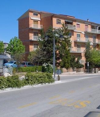 Appartamento uso ufficio affittato - investimento