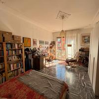 Libere 2 ampie singole da 15 aprile zona Pratello