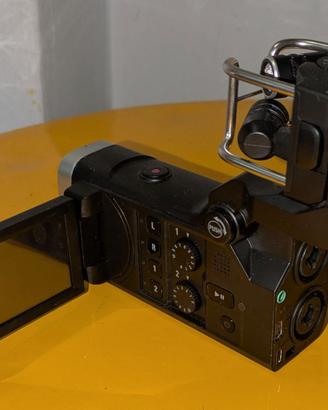 videocamera Zoom Q8