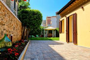 Casa con giardino a Livorno vicino al mare