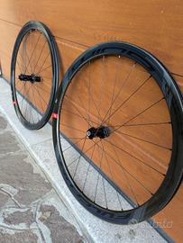 Fulcrum Wind profilo 40mm carbonio 