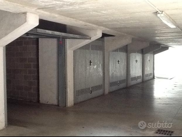 Garage in Via S. Chiara - Solaro