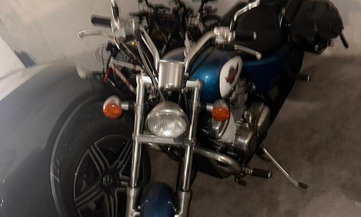 Moto Honda Shadow 600 Custom