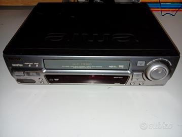 Videoregistratore VHS Aiwa FX-4700