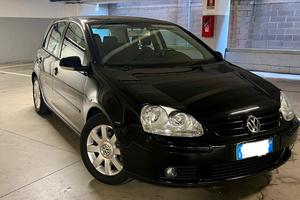 Volkswagen Golf 1.6 fsi