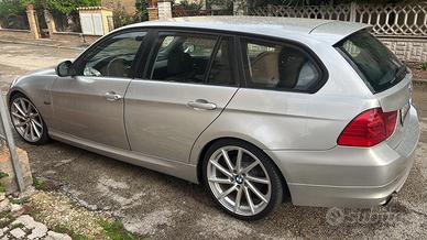 BMW 318 D