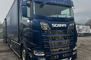 Autotreno scania s660