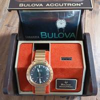 Bulova Accutron Astronaut GMT oro 18k