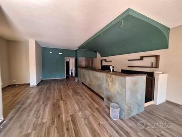 Locale commerciale - Golfo Aranci