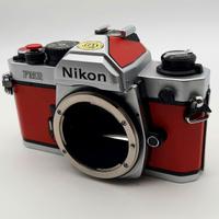 Nikon FM2 con Cover Rossa 