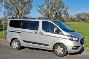 Ford Transit Custom 9 posti