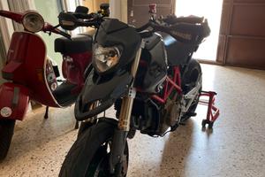 Ducati Hypermotard 1100 s