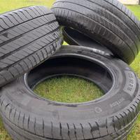 Pneumatici 215/60 R16 Michelin Primacy