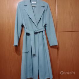 Cappotto grigio a vestaglia 
