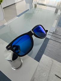 Occhiali lente specchiata blu
