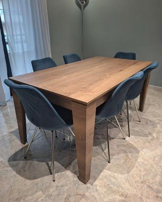 Arredamento completo moderno pari al nuovo