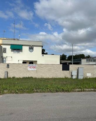 Immobile di 430 m² con più di 5 locali a Nettuno