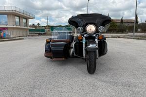 Elettra glide ultra classic con sidecar