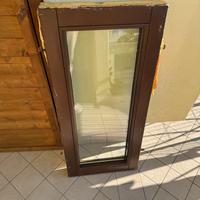 Finestra legno massello doppio vetro