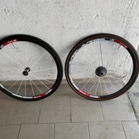 Ruote bici da corsa Dt-Swiss carbonio