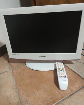 TV LCD Samsung 19'' bianco, telecomando incluso