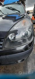 RENAULT CLIO 2004 - FARO ANTERIORE SINISTRO
