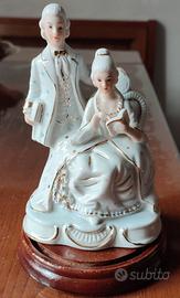 statuetta in ceramica 