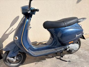 Vespa ET4 125 anno 1999